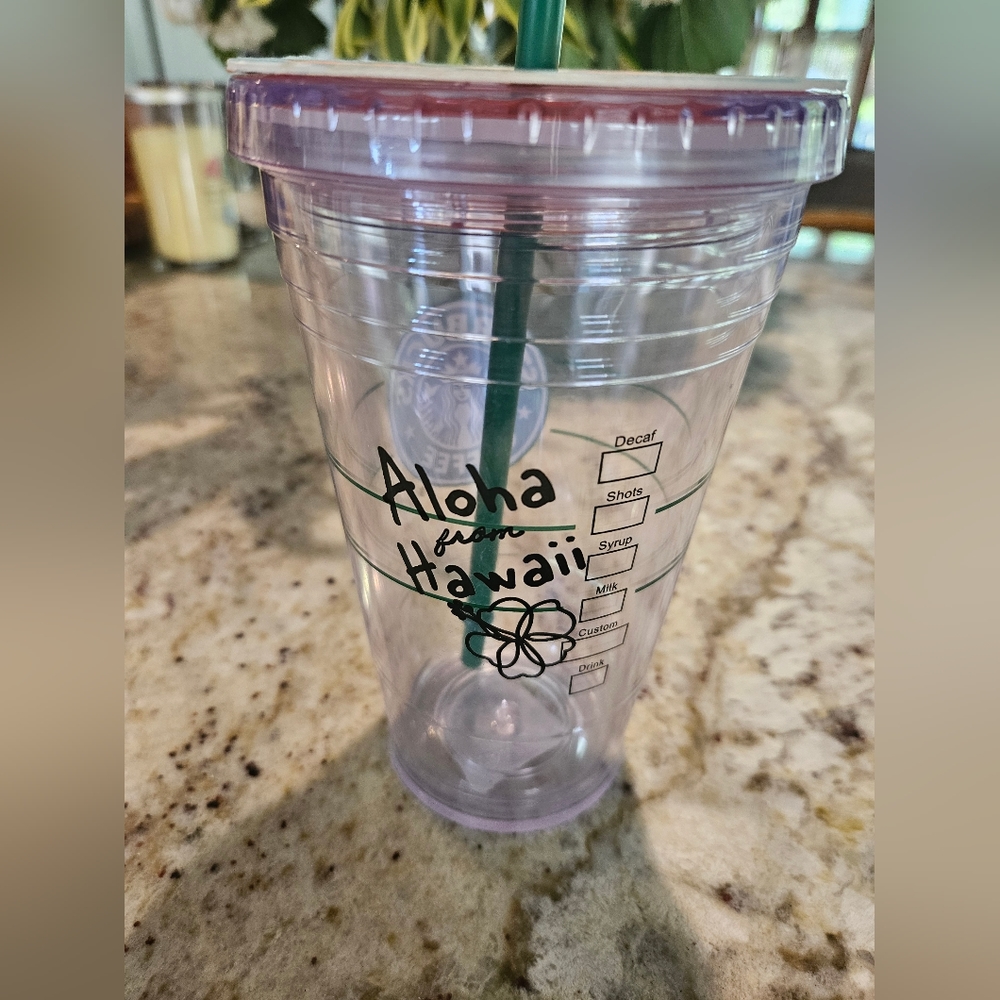NWT Starbucks Aloha 16 oz Cold Cup
